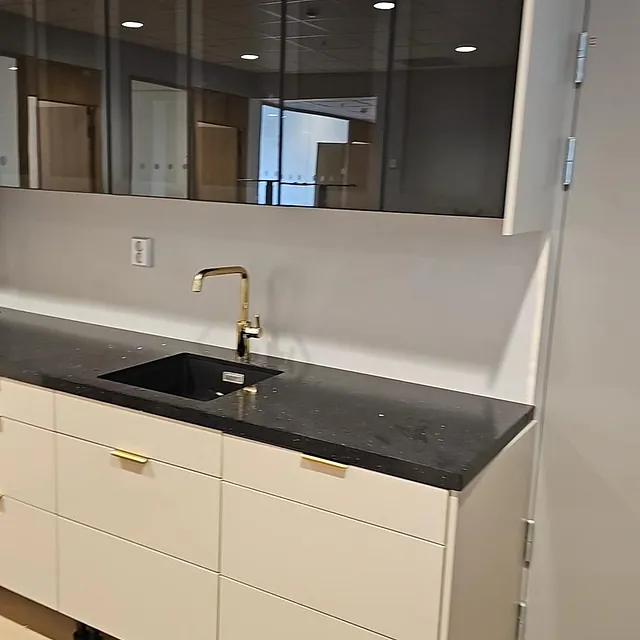 Prosjekt 2 - oppussing av kjøkken