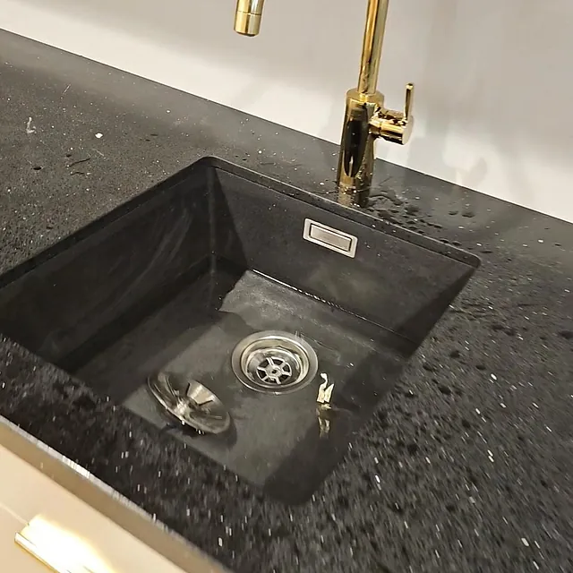 Prosjekt 2 - oppussing av kjøkken