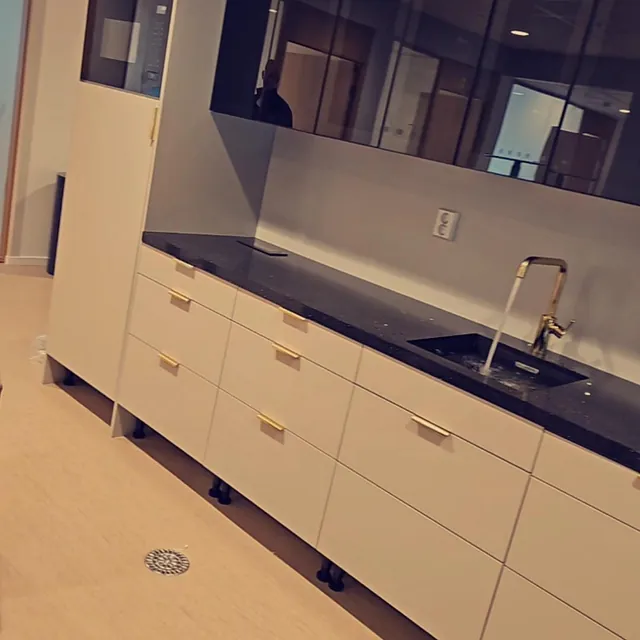 Prosjekt 2 - oppussing av kjøkken